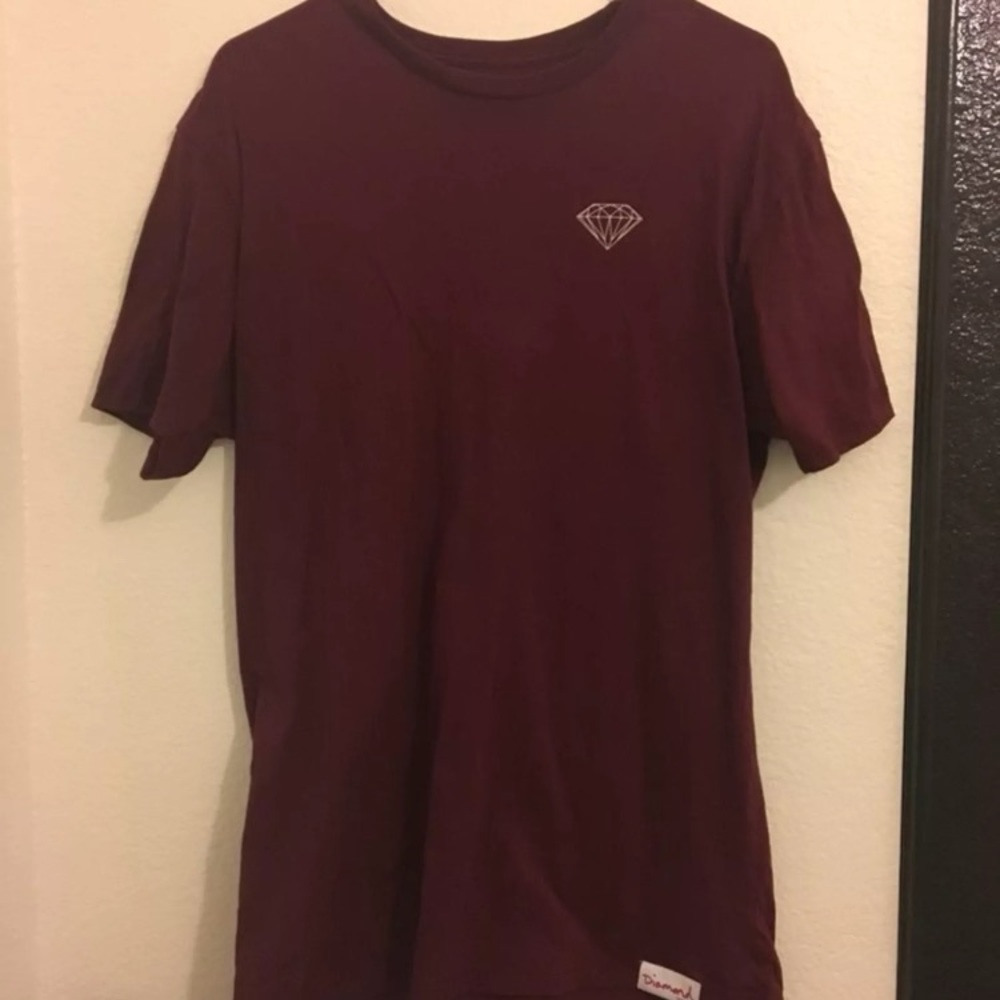 Tilly’s Maroon Diamond T-Shirt